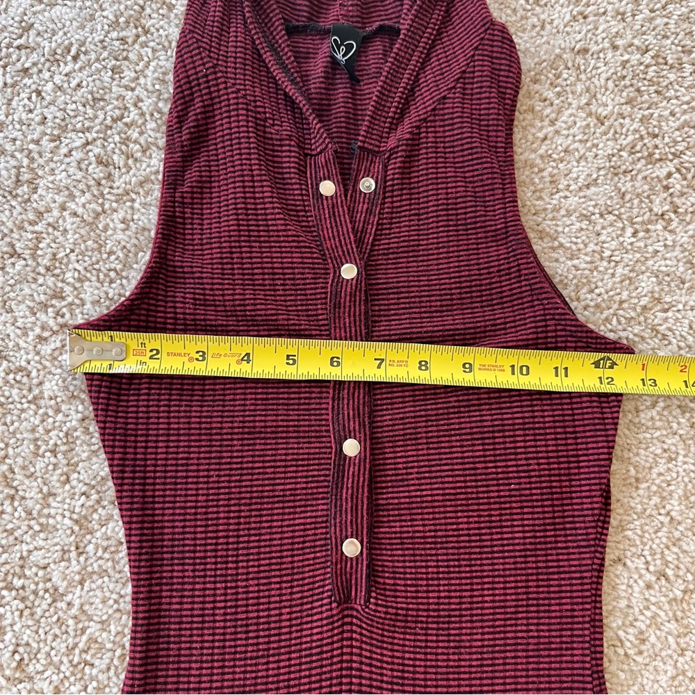 Windsor Vintage Y2K Henley Bodysuit Small Hooded Grunge Indie 90s Burgundy - Picture 8 of 10